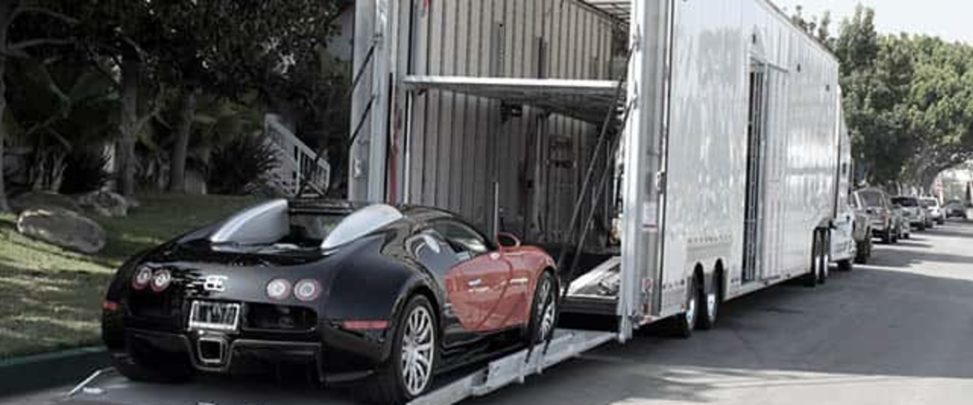 Enclosed Car Shipping: A Comprehensive Guide